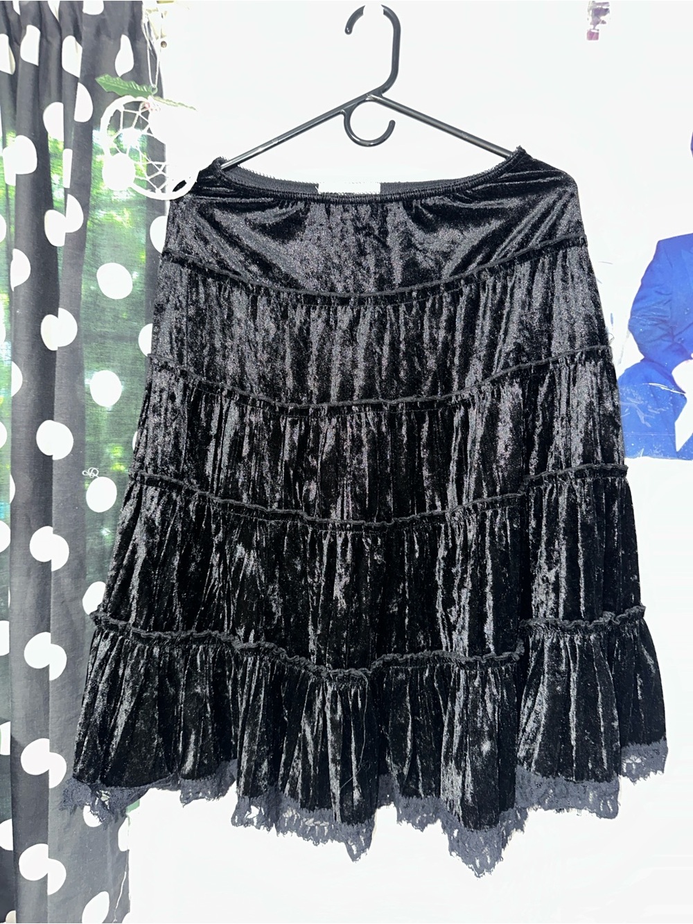 Charlotte Russe Black Velvet Tiered A-Line Skirt